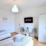 Bege Apartments: Perfect For Companies Apartman *